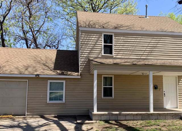 Property at 111 S 14th St, Enid, OK 73701, 3 beds, 2.5 baths