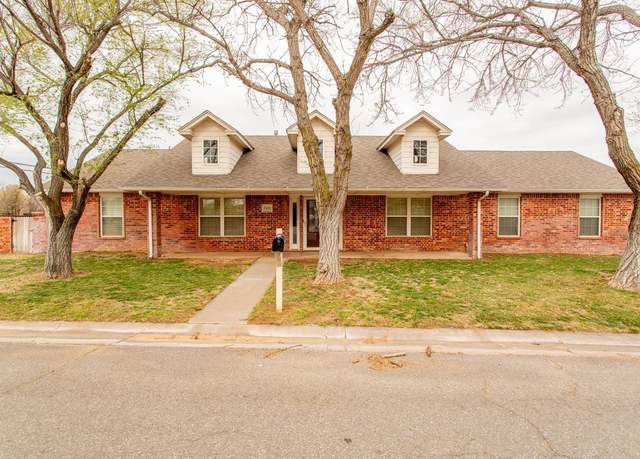 Property at 2402 Liberty Ln, Enid, OK 73703, 3 beds, 2 baths