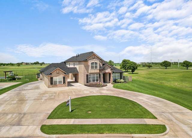 Property at 5502 Pheasant Run, Enid, OK 73703, 5 beds, 4 baths