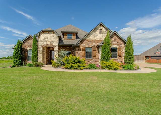 Property at 2616 Belle Crossing Dr, Enid, OK 73703, 4 beds, 3 baths