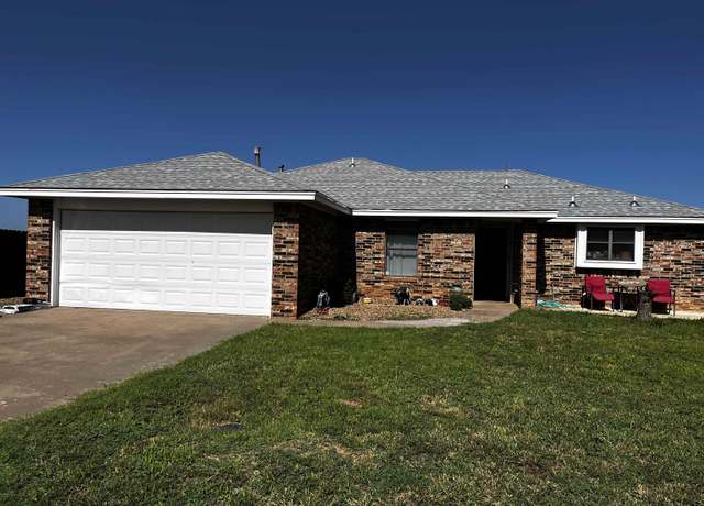 Property at 515 Avenue N, Beaver, OK 73932, 3 beds, 2 baths
