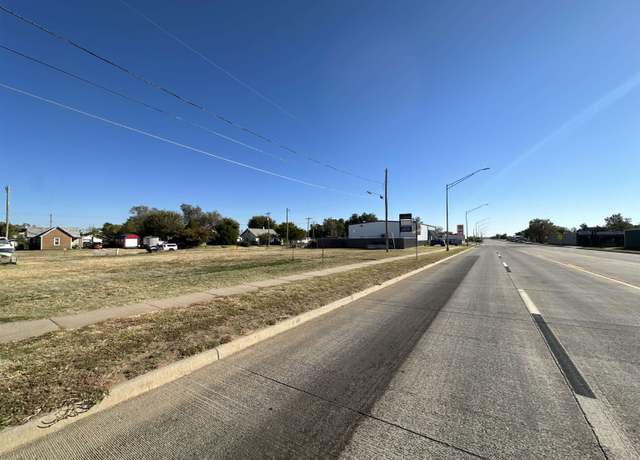 Property at 109 Texas Ave, Woodward, OK 73801
