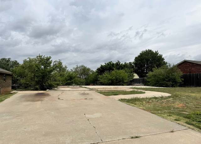 Property at 2914 Osage Dr, Woodward, OK 73801