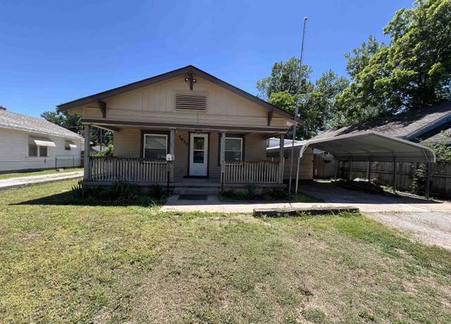 Property at 1625 W Maple Ave, Enid, OK 73703, 3 beds, 1 bath