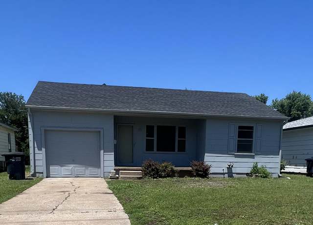 Property at 2306 E Chestnut Ave, Enid, OK 73701, 2 beds, 1 bath