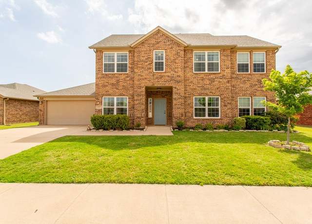 Property at 3727 Plantation Dr, Enid, OK 73703, 4 beds, 3 baths