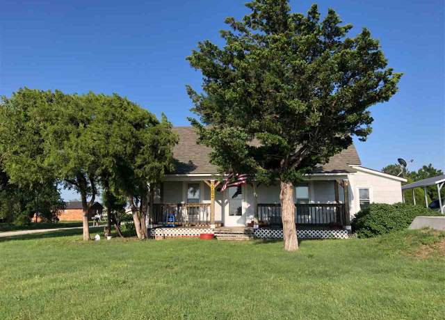 Property at 204 S Beaver St, Gage, OK 73843, 2 beds, 1 bath