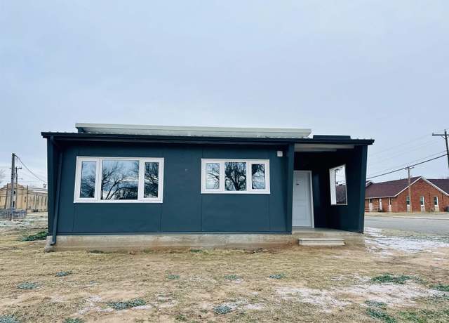 Property at 319 N Weigle, Watonga, OK 73772, 2 beds, 2 baths