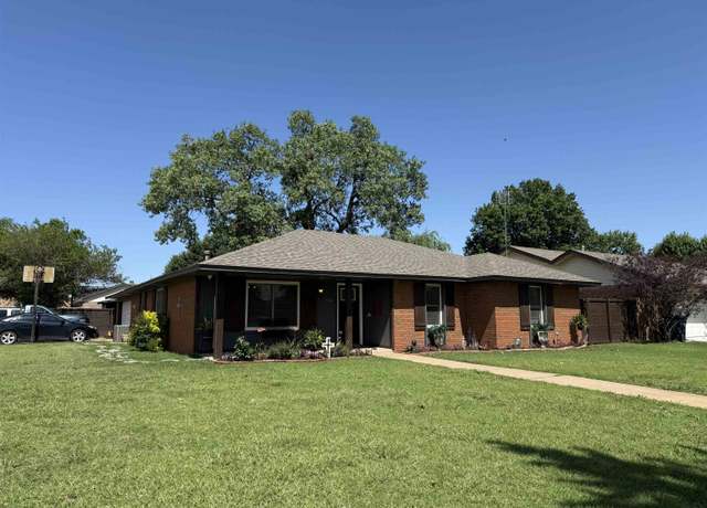 Property at 406 Deer Run, Enid, OK 73703, 3 beds, 2 baths
