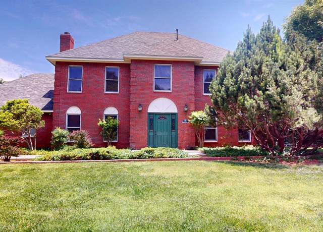Property at 32 Country Oaks, Woodward, OK 73801, 4 beds, 2.5 baths