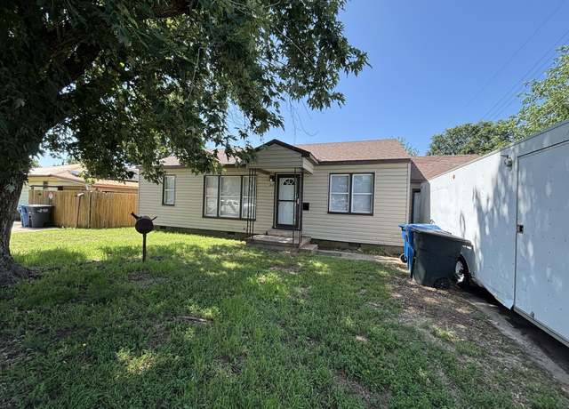 Property at 217 E Olive Ave, Enid, OK 73701, 3 beds, 1 bath