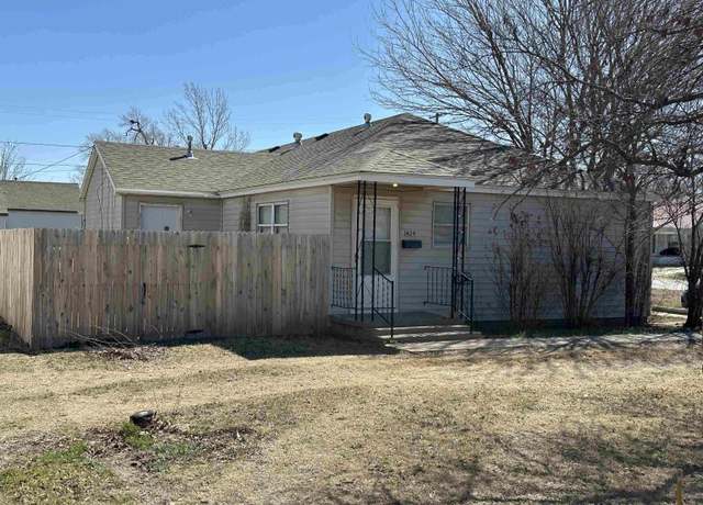 Property at 1424 13th St, Woodward, OK 73801