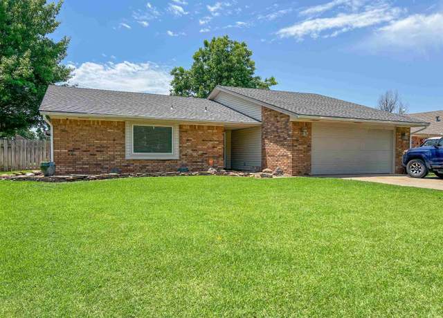 Property at 4405 Montecello Pl, Enid, OK 73703, 4 beds, 2 baths