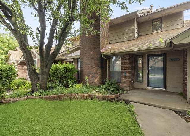 Property at 1022 Bluestem Rd, Enid, OK 73703, 2 beds, 2.5 baths
