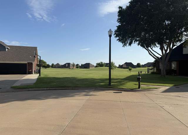 Property at 1107 Dalton Ct, Enid, OK 73703