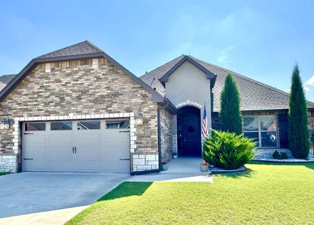 Property at 1001 Stonebridge, Enid, OK 73703, 3 beds, 2 baths