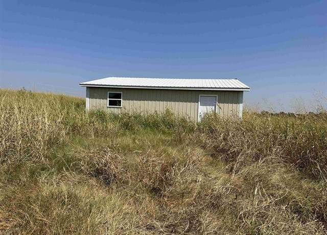 Property at 8530 W Chestnut Ave, Enid, OK 73703