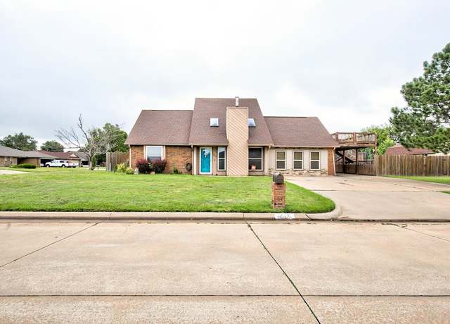 Property at 4618 Pine Cone Ln, Enid, OK 73703, 3 beds, 2 baths