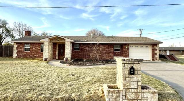 Photo of 517 SW 7th St, Mooreland, OK 73852