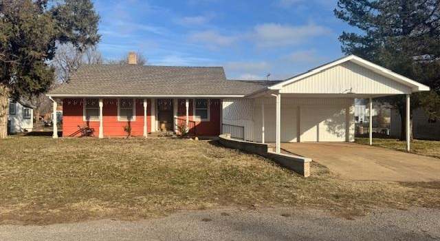 Photo of 208 N 5th St, Carmen, OK 73726