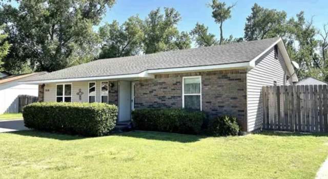 Photo of 3118 Edgewater Dr, Woodward, OK 73801