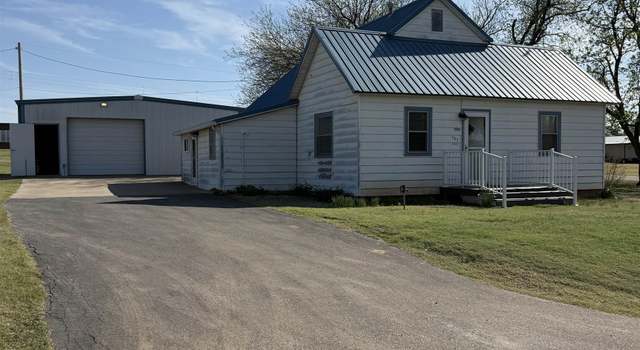 Photo of 1224 Elm St, Nash, OK 73761