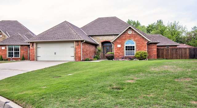 Photo of 2237 Heritage Gardens Ct, Enid, OK 73703