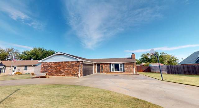 Photo of 218 Ponderosa Dr, Woodward, OK 73801