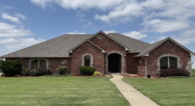 Photo of 519 Chisholm Trail Dr, Watonga, OK 73772