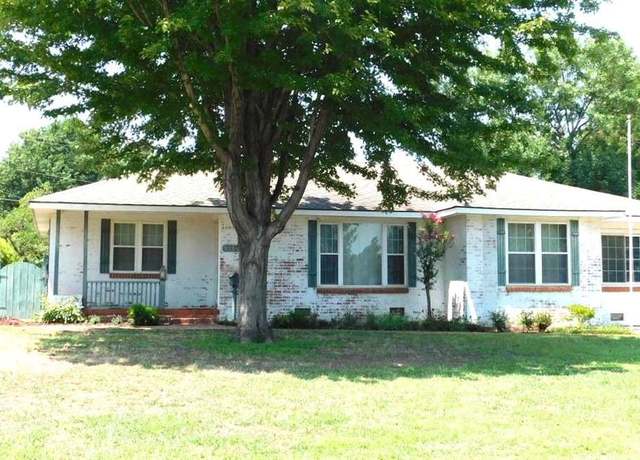 Property at 112 N 12, Ponca City, OK 74601, 3 beds, 2 baths