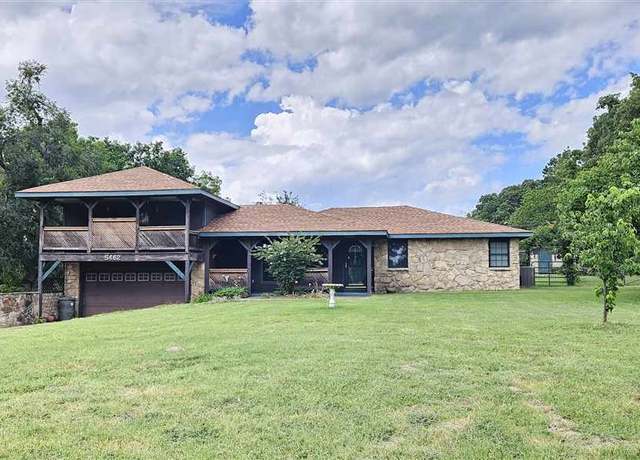 Property at 5462 E 80 Rd, Ponca City, OK 74604, 4 beds, 2 baths