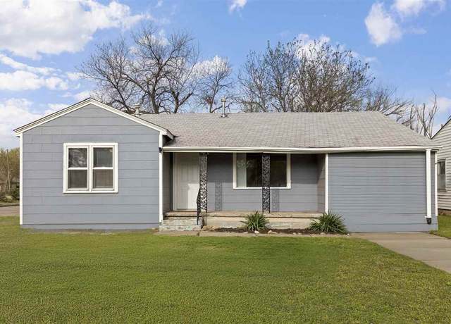 Property at 128 S Ash St, Ponca City, OK 74601, 2 beds, 1 bath