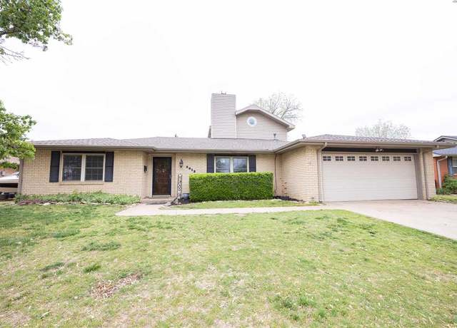 Property at 2612 Meadow Ln, Ponca City, OK 74604, 4 beds, 3 baths