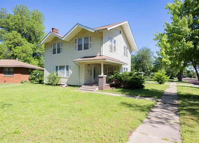 Property at 703 Mcfadden Dr, Ponca City, OK 74601, 4 beds, 1.5 baths