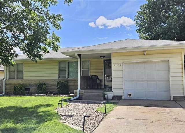 Property at 2128 Mary, Ponca City, OK 74601, 3 beds, 1 bath