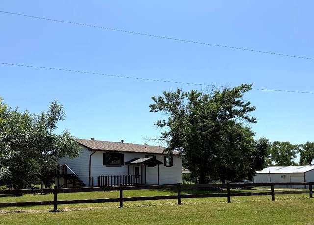 Property at 5 BJ Rd, Ponca City, OK 74604, 3 beds, 2.5 baths