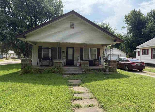 Property at 745 N Lake, Ponca City, OK, 2 beds, 1 bath