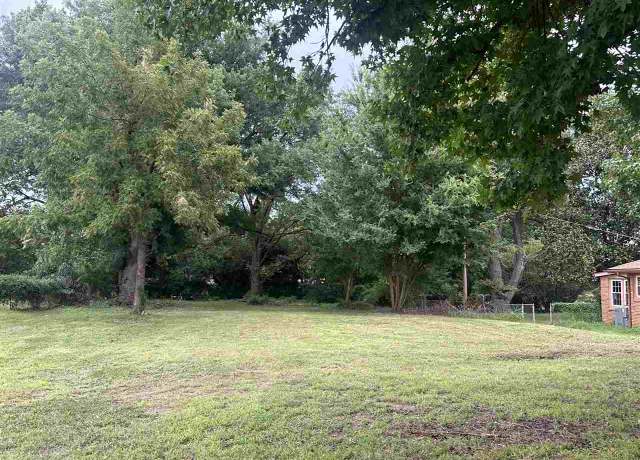 Property at 1013 N 7th, Ponca City, OK 74601