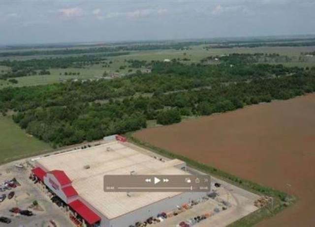 Property at 101 E Prospect Ave, Ponca City, OK 74601
