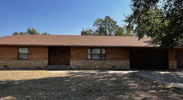 Photo of 1330 S 9th St, Blackwell, OK 74631