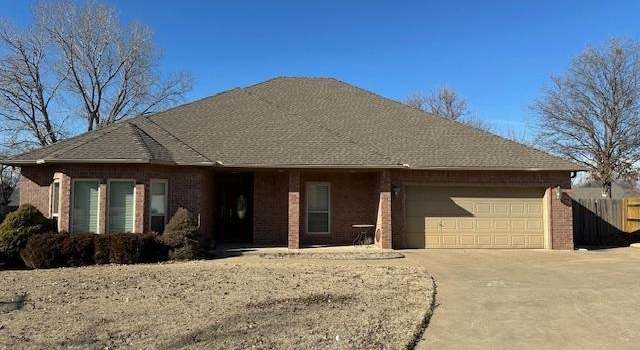 Photo of 2123 Huntington Pl, Ponca City, OK 74604