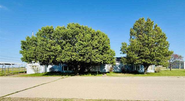 Photo of 1510 N Oak St, Tonkawa, OK 74056