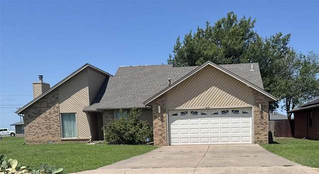 Photo of 1635 Country Rd, Blacwell, OK 74631
