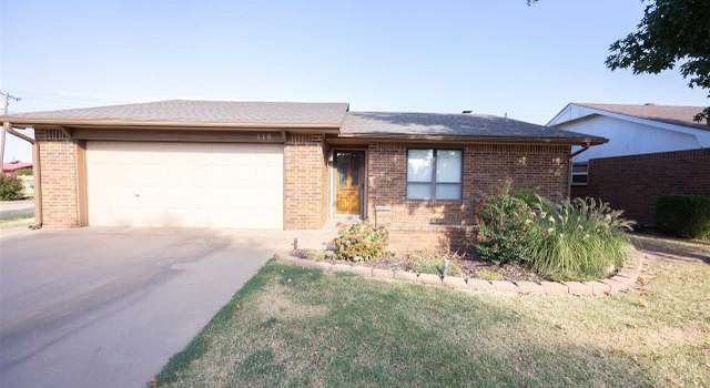 Photo of 118 Fir Dr, Medford, OK 73759