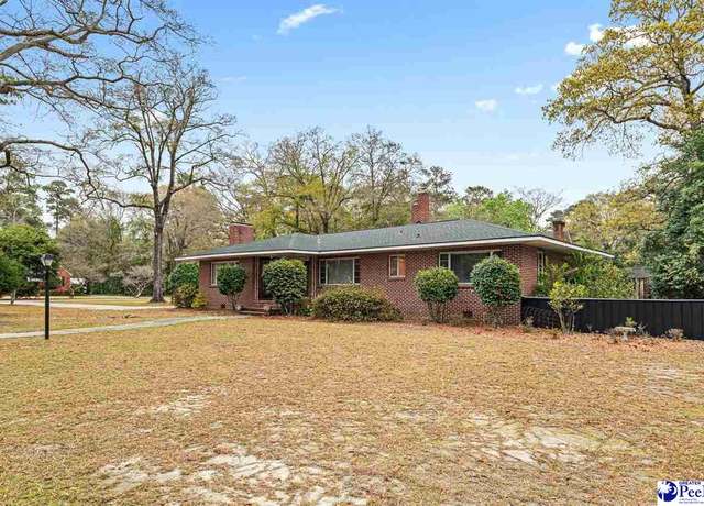 Property at 600 Greenway Dr, Florence, SC 29501, 3 beds, 2 baths