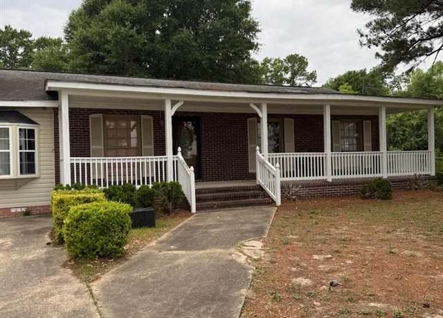 Property at 885 Enoch Ct, Mullins, SC 29574, 3 beds, 2 baths