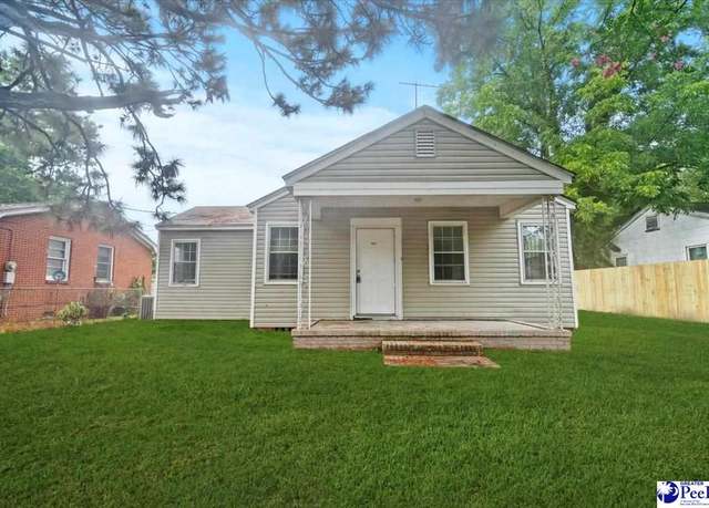 Property at 904 Waverly Ave, Florence, SC 29501, 3 beds, 1 bath