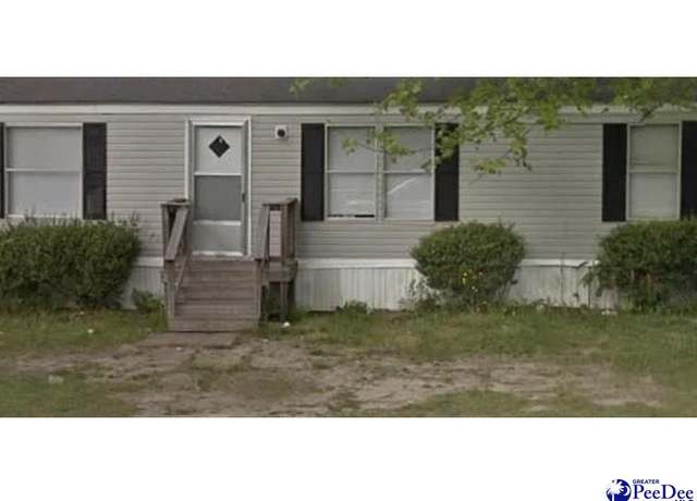 Property at 3002 Buckeye Dr, Florence, SC 29505, 3 beds, 2 baths