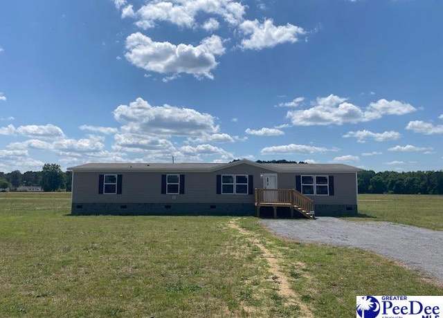 Property at 2414 Southern Dr, Latta, SC 29565, 4 beds, 2 baths