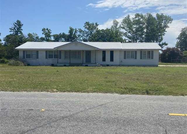 Property at 2266 Mack Arthur Rd, Mullins, SC 29574, 4 beds, 2 baths